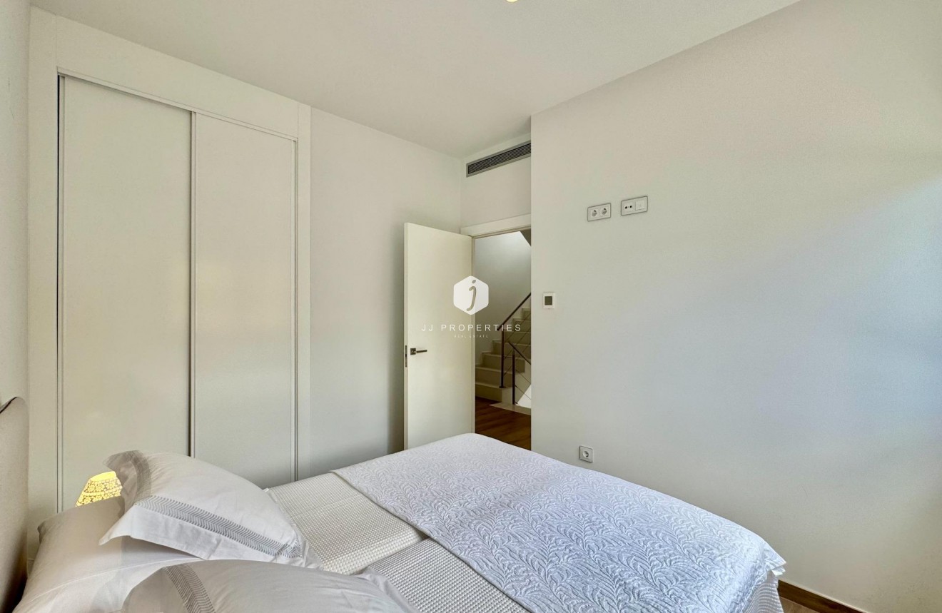 Resale - Villa -
San Miguel de Salinas - Bellavista