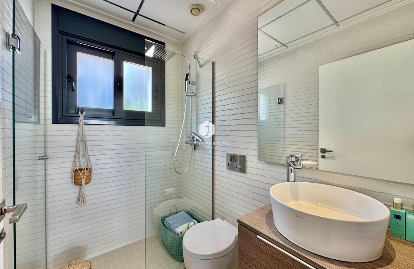Resale - Villa -
San Miguel de Salinas - Bellavista