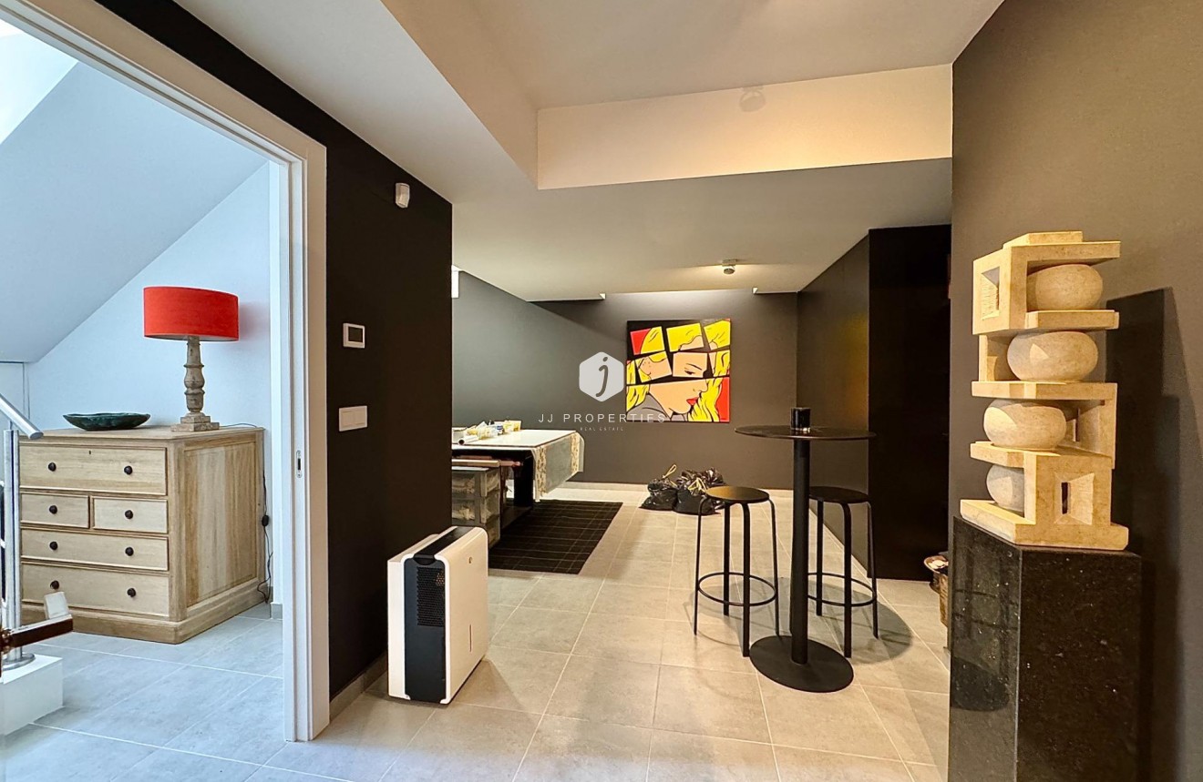 Resale - Villa -
San Miguel de Salinas - Bellavista