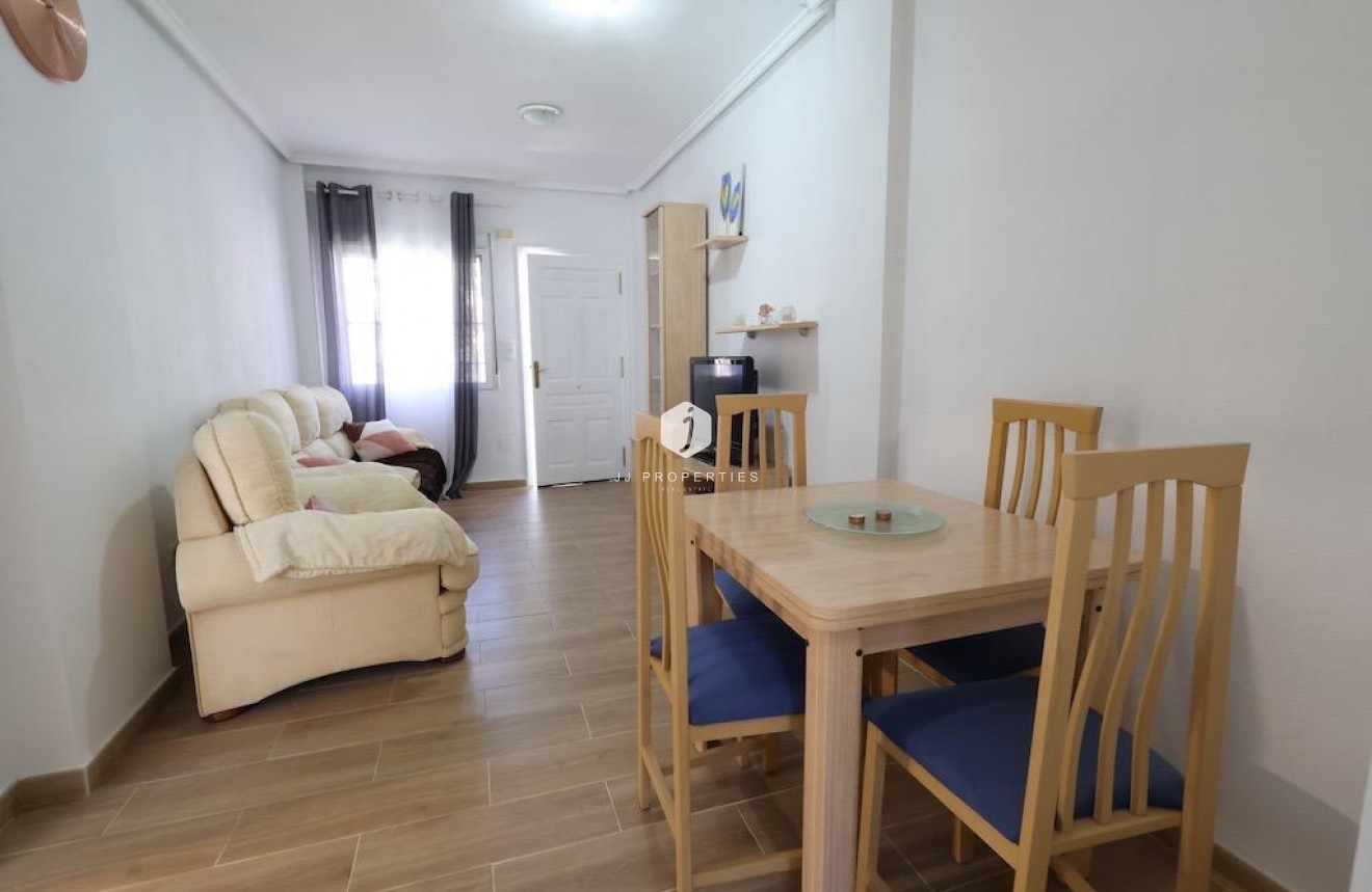 D'occasion - Bungalow -
Orihuela Costa - Costa Blanca