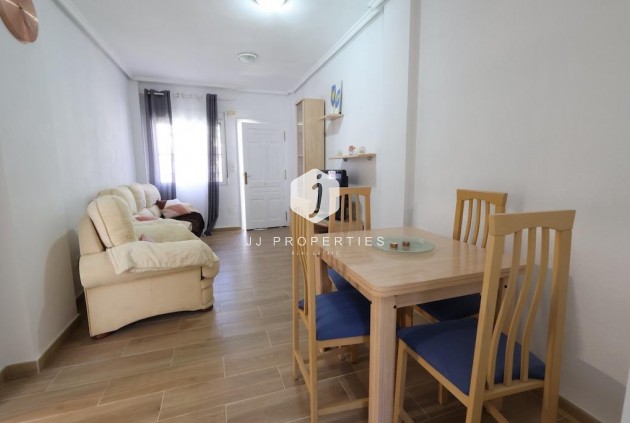 D'occasion - Bungalow -
Orihuela Costa - Costa Blanca