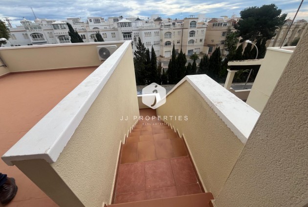 D'occasion - Duplex -
San Miguel de Salinas - Las Filipinas