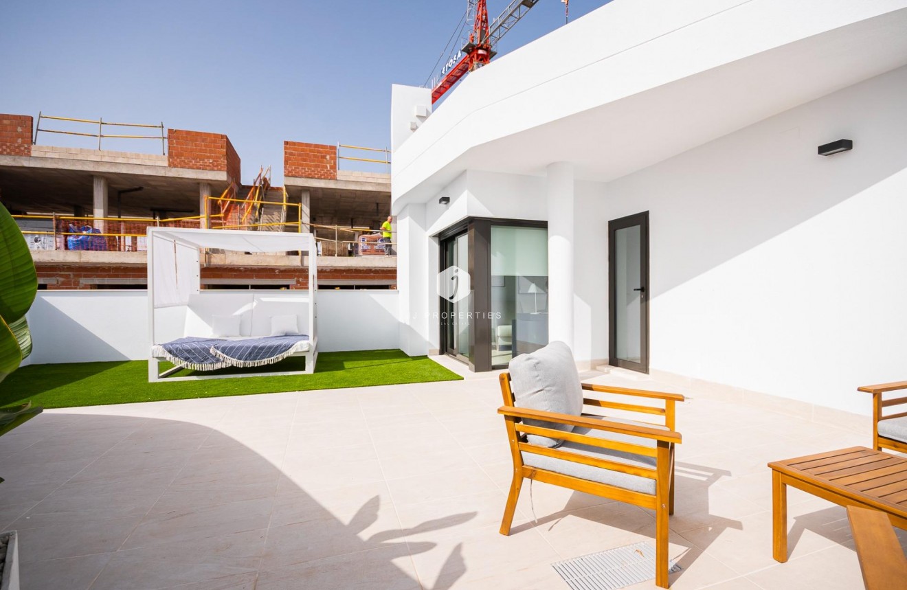 New Build - Villa -
Torrevieja - Lago Jardín II