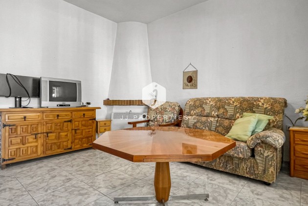Resale - Chalet -
Torrevieja - Costa Blanca