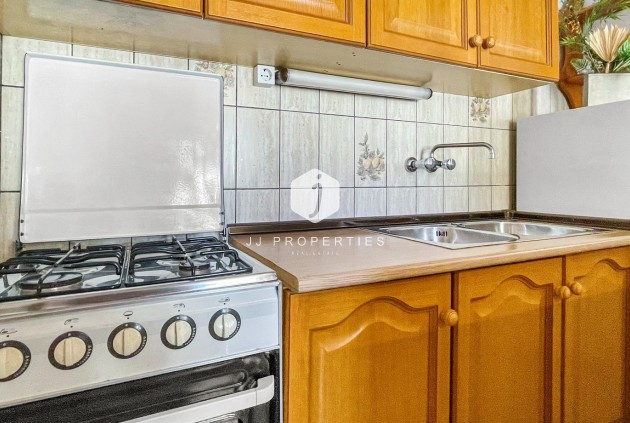 Resale - Chalet -
Torrevieja - Costa Blanca
