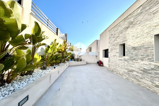 Resale - Villa -
Los Balcones - Costa Blanca