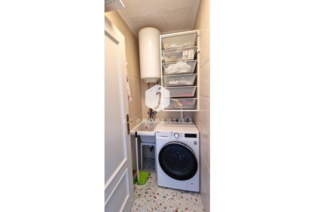 Resale - Apartment / flat -
Torrevieja - Costa Blanca