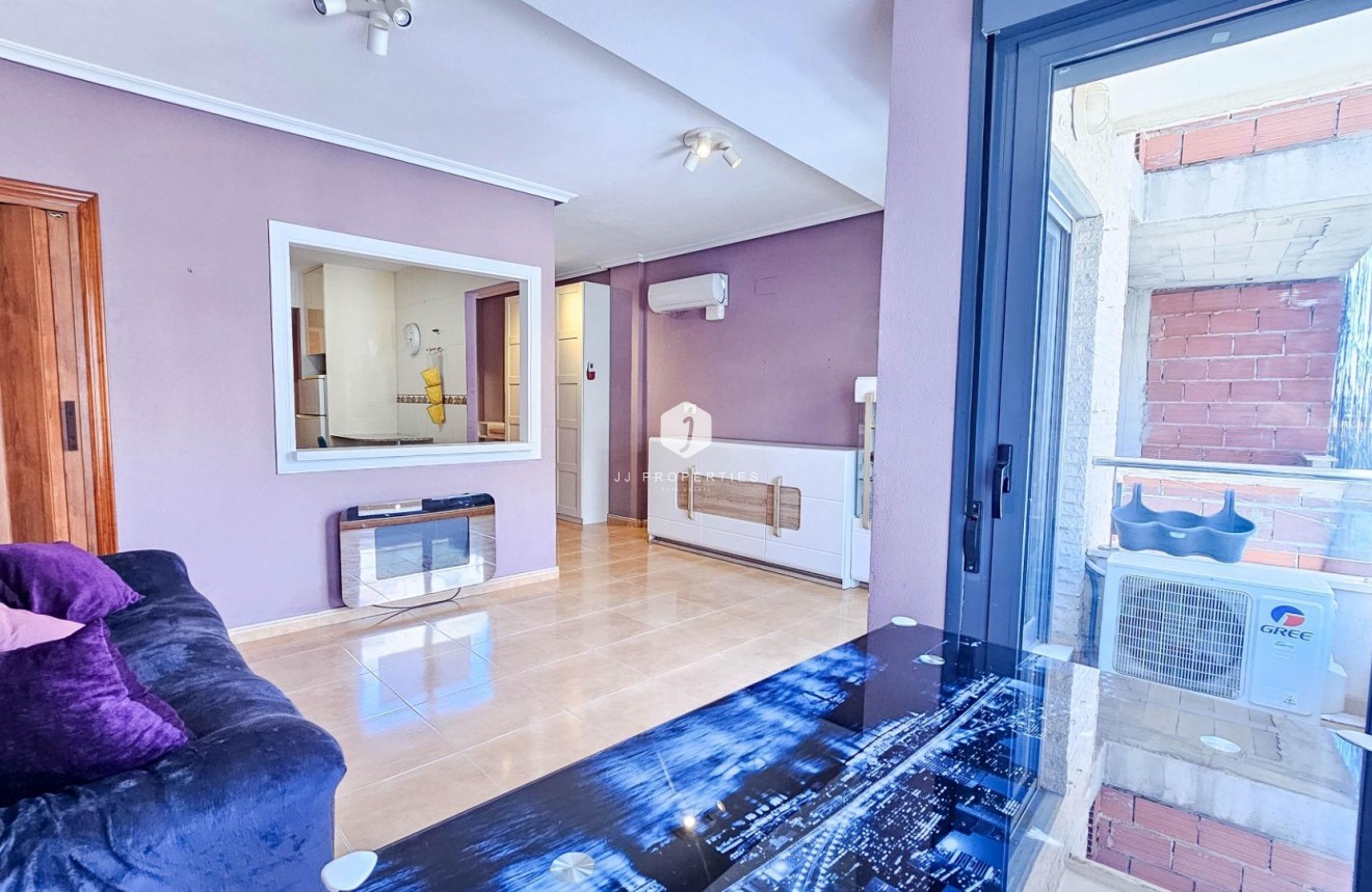 Resale - Apartment / flat -
Torrevieja - PARQUE DE LAS NACIONES