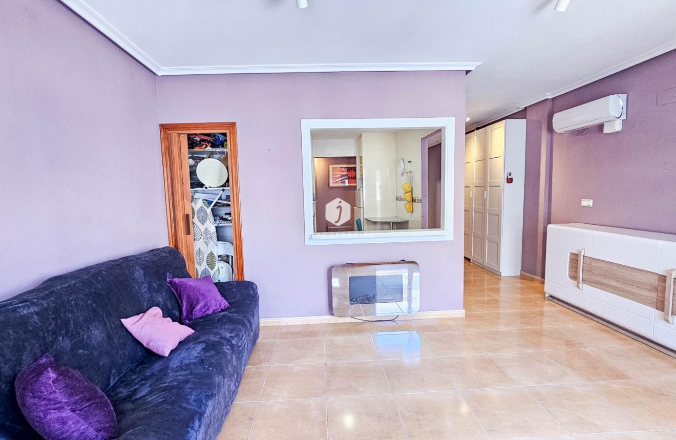 Resale - Apartment / flat -
Torrevieja - PARQUE DE LAS NACIONES