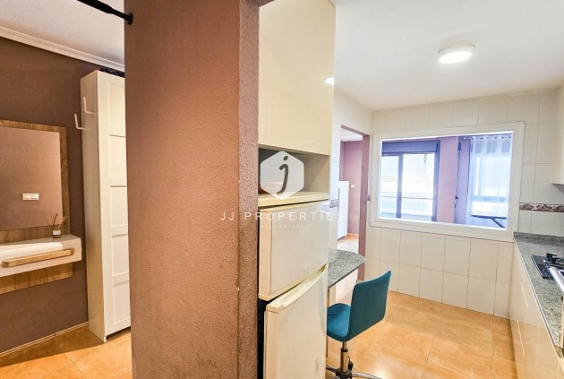 Resale - Apartment / flat -
Torrevieja - PARQUE DE LAS NACIONES