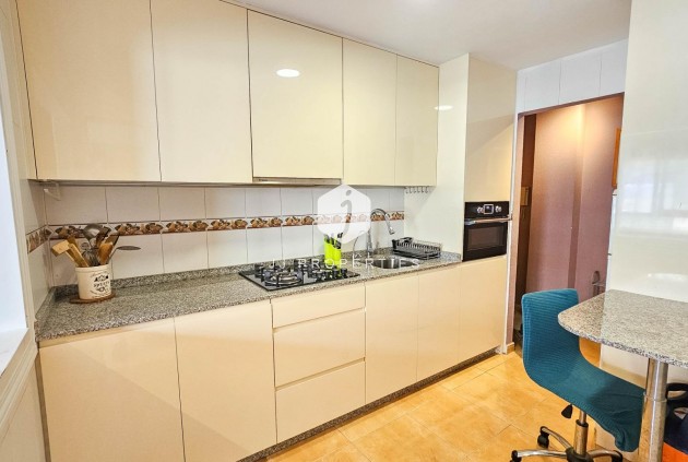 Resale - Apartment / flat -
Torrevieja - PARQUE DE LAS NACIONES