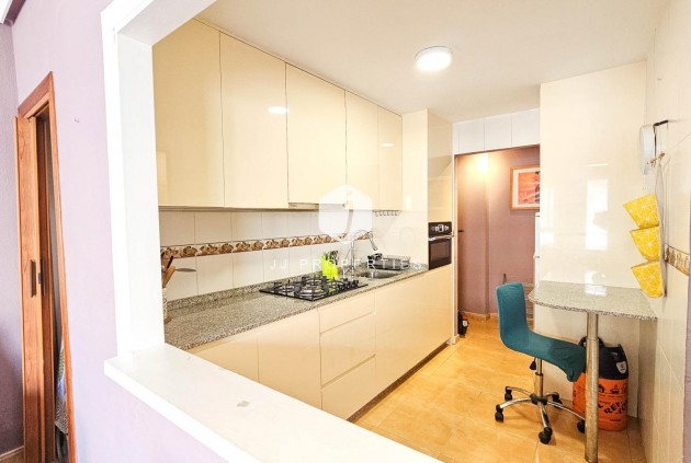 Resale - Apartment / flat -
Torrevieja - PARQUE DE LAS NACIONES