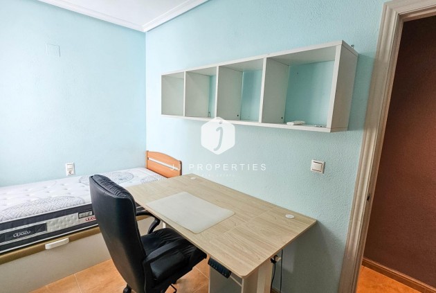 Resale - Apartment / flat -
Torrevieja - PARQUE DE LAS NACIONES