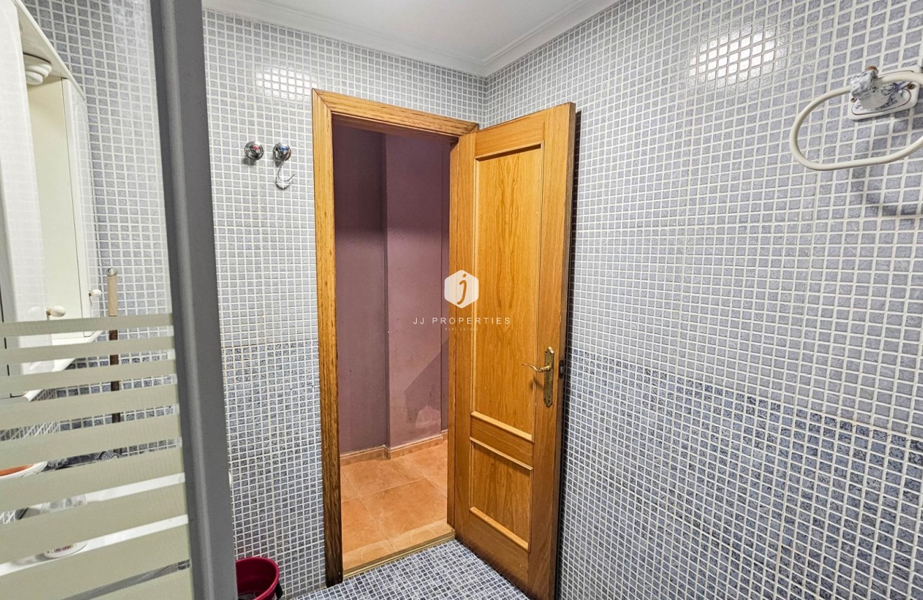 Resale - Apartment / flat -
Torrevieja - PARQUE DE LAS NACIONES