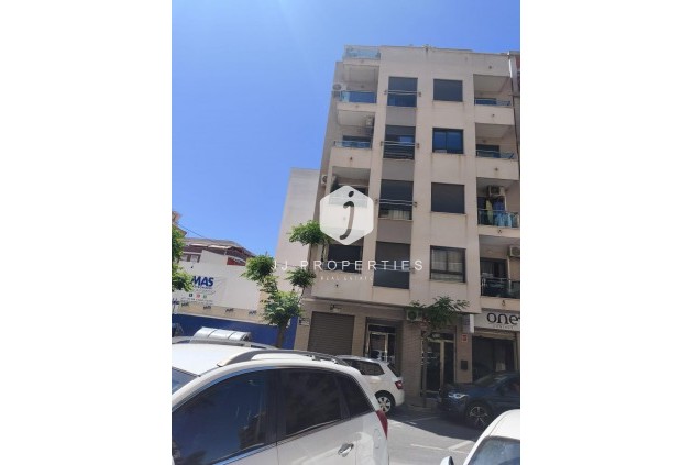 Resale - Apartment / flat -
Torrevieja - PARQUE DE LAS NACIONES