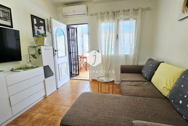 Resale - Bungalow -
Torrevieja - Nueva Torrevieja