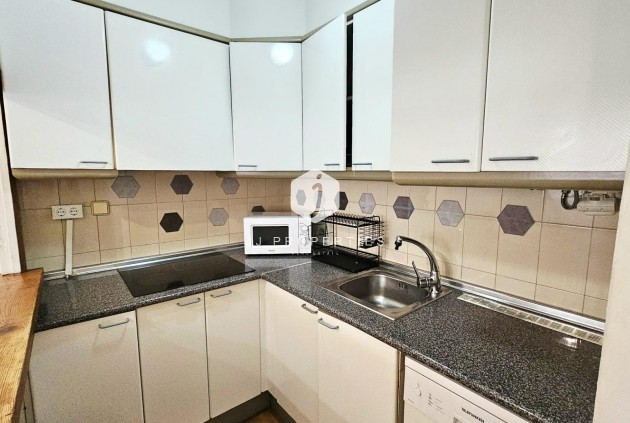 Resale - Bungalow -
Torrevieja - Nueva Torrevieja
