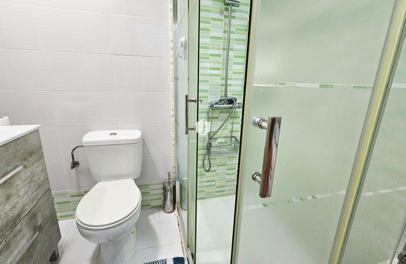 Resale - Bungalow -
Torrevieja - Nueva Torrevieja