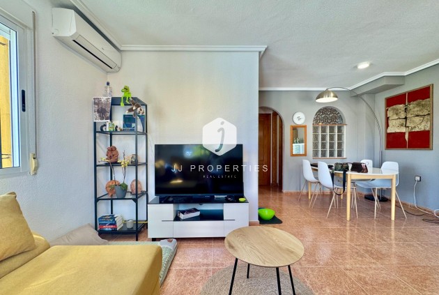 Resale - Chalet -
Orihuela Costa - Los Altos