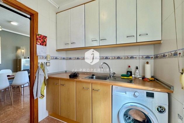 Resale - Chalet -
Orihuela Costa - Los Altos