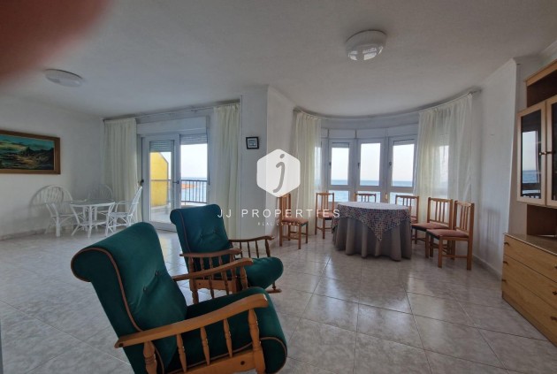 Resale - Apartment / flat -
Torrevieja - Playa de los Locos