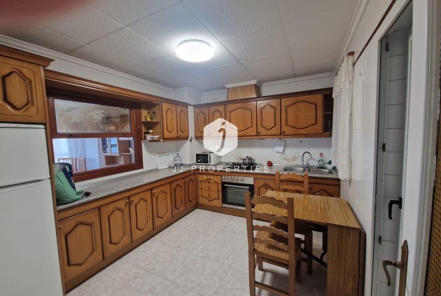 Resale - Apartment / flat -
Torrevieja - Playa de los Locos