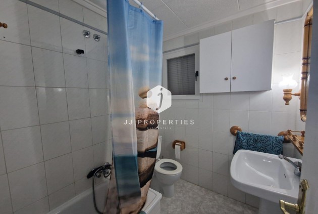 Resale - Apartment / flat -
Torrevieja - Playa de los Locos