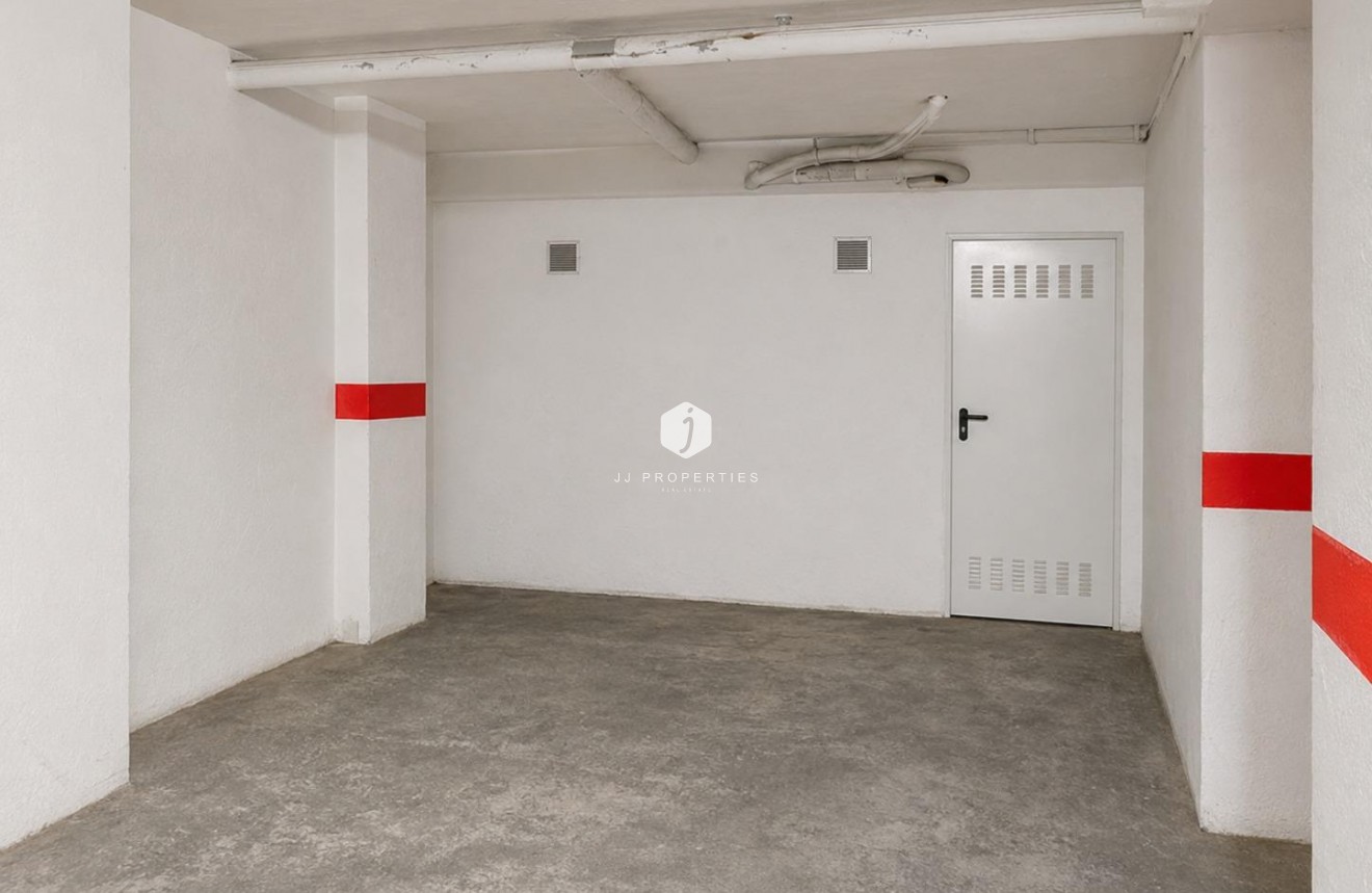 Resale - Apartment / flat -
Torrevieja