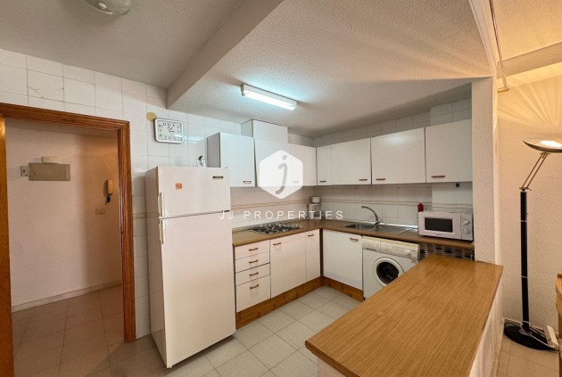 Resale - Apartment / flat -
Torrevieja - Centro
