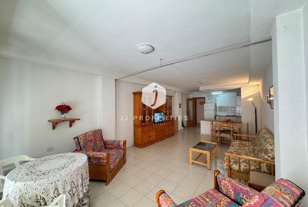 Resale - Apartment / flat -
Torrevieja - Centro