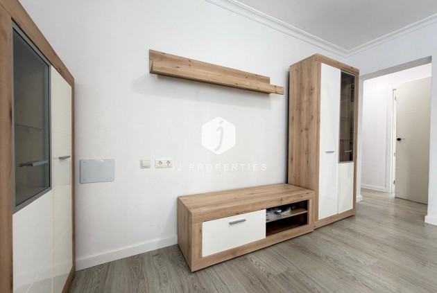 D'occasion - Appartement -
Torrevieja - Centro