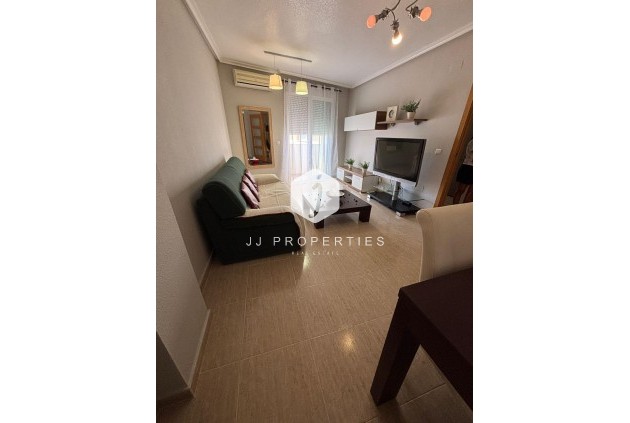Resale - Apartment / flat -
Torrevieja - Centro