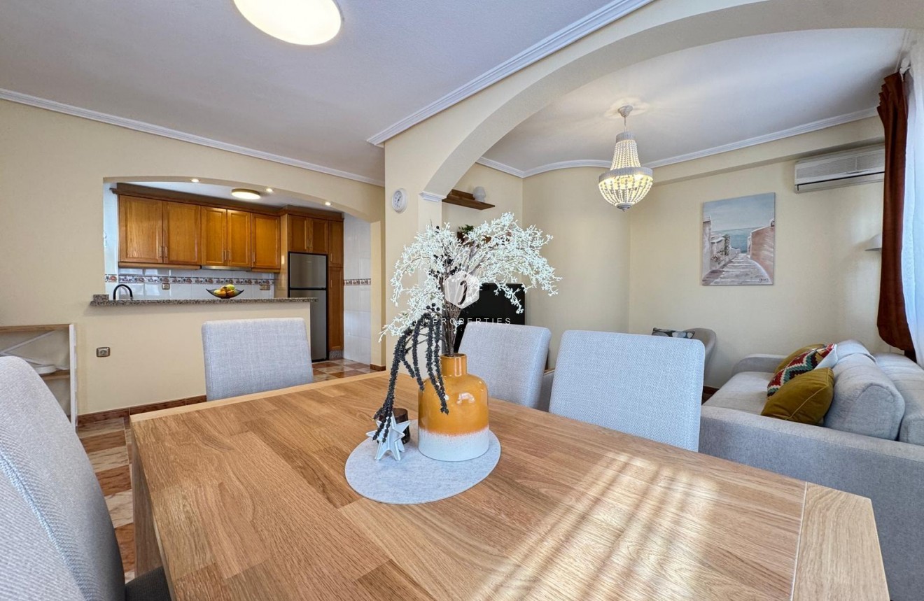Resale - Chalet -
Orihuela Costa - Lomas De Cabo Roig-los Dolses