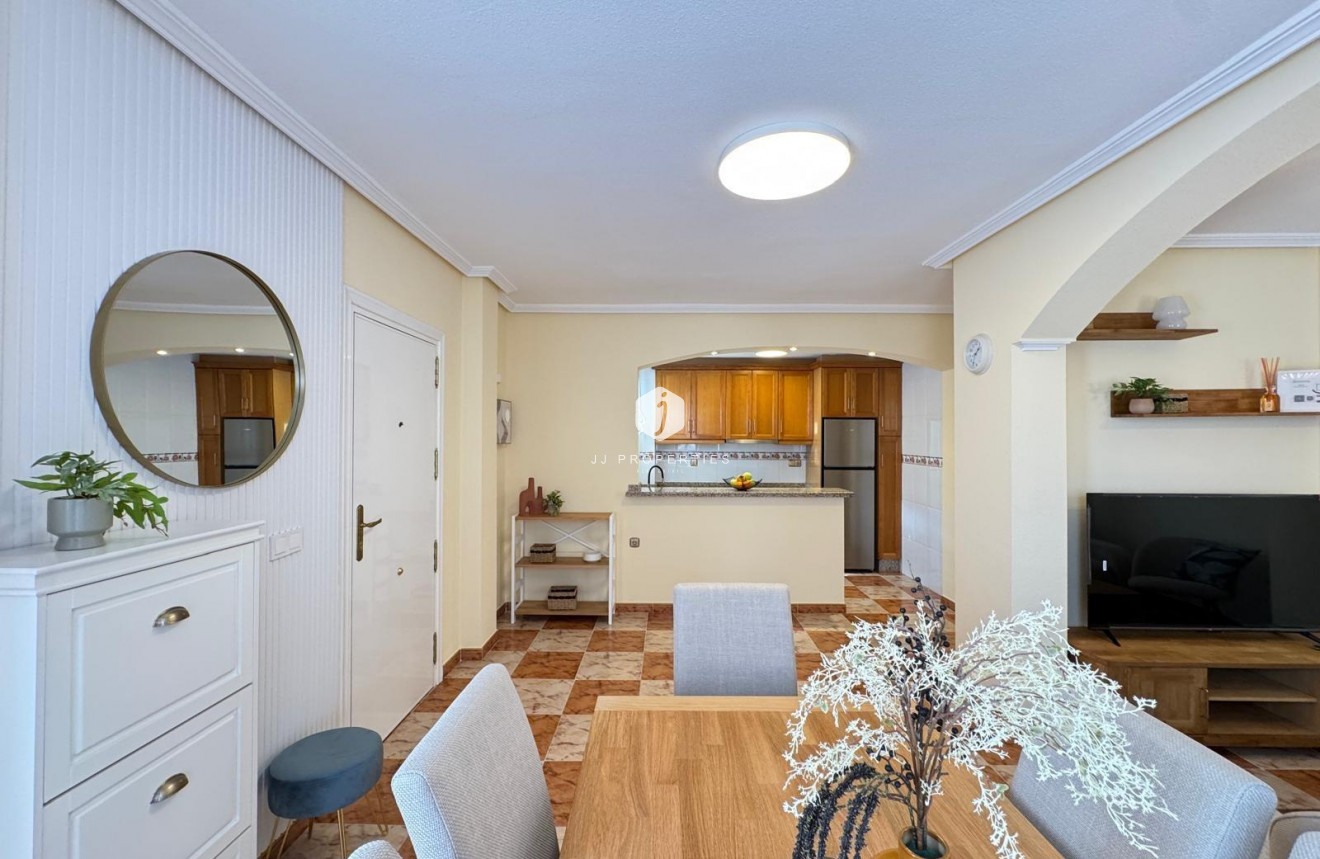 Resale - Chalet -
Orihuela Costa - Lomas De Cabo Roig-los Dolses