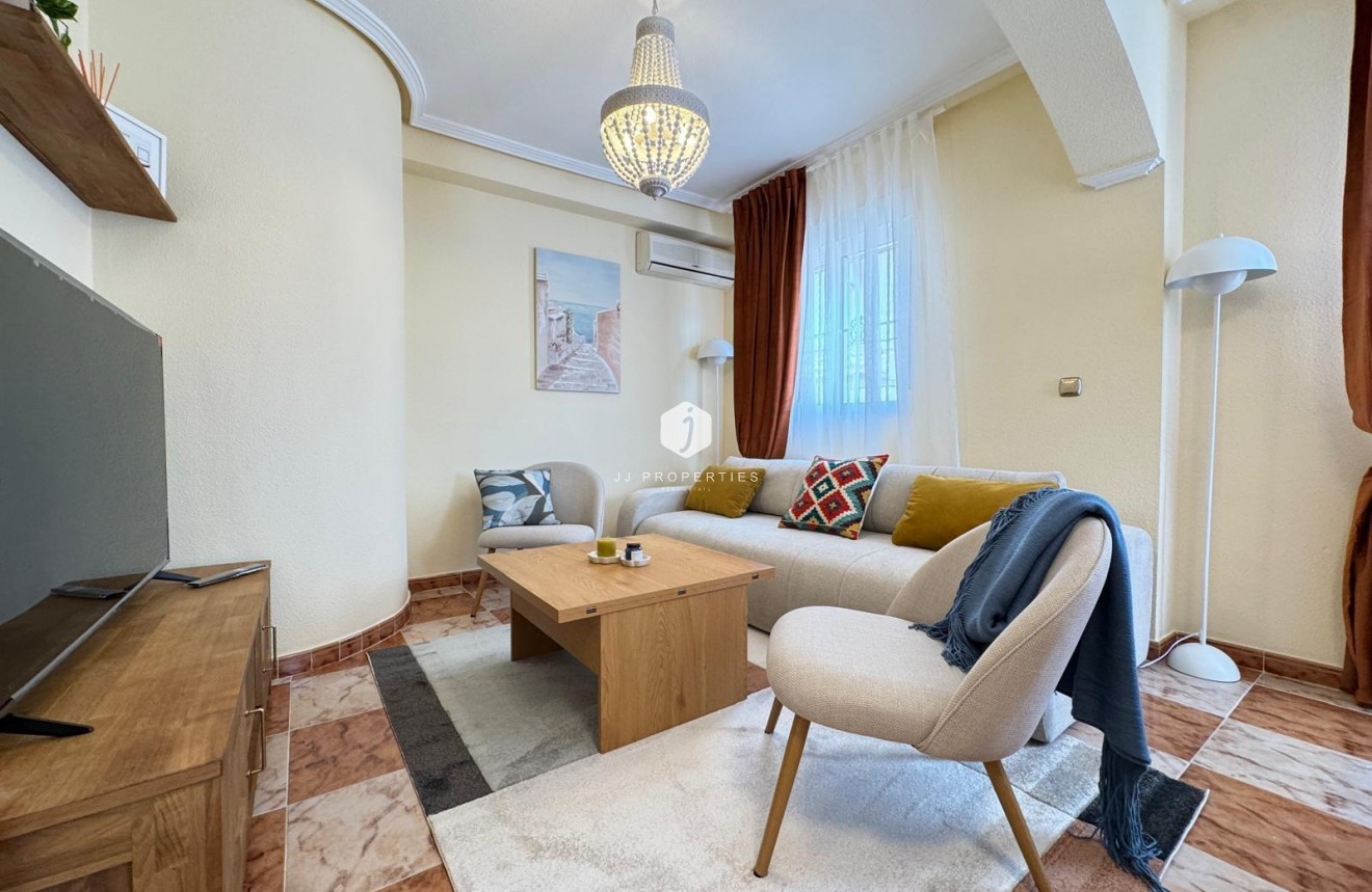 Resale - Chalet -
Orihuela Costa - Lomas De Cabo Roig-los Dolses