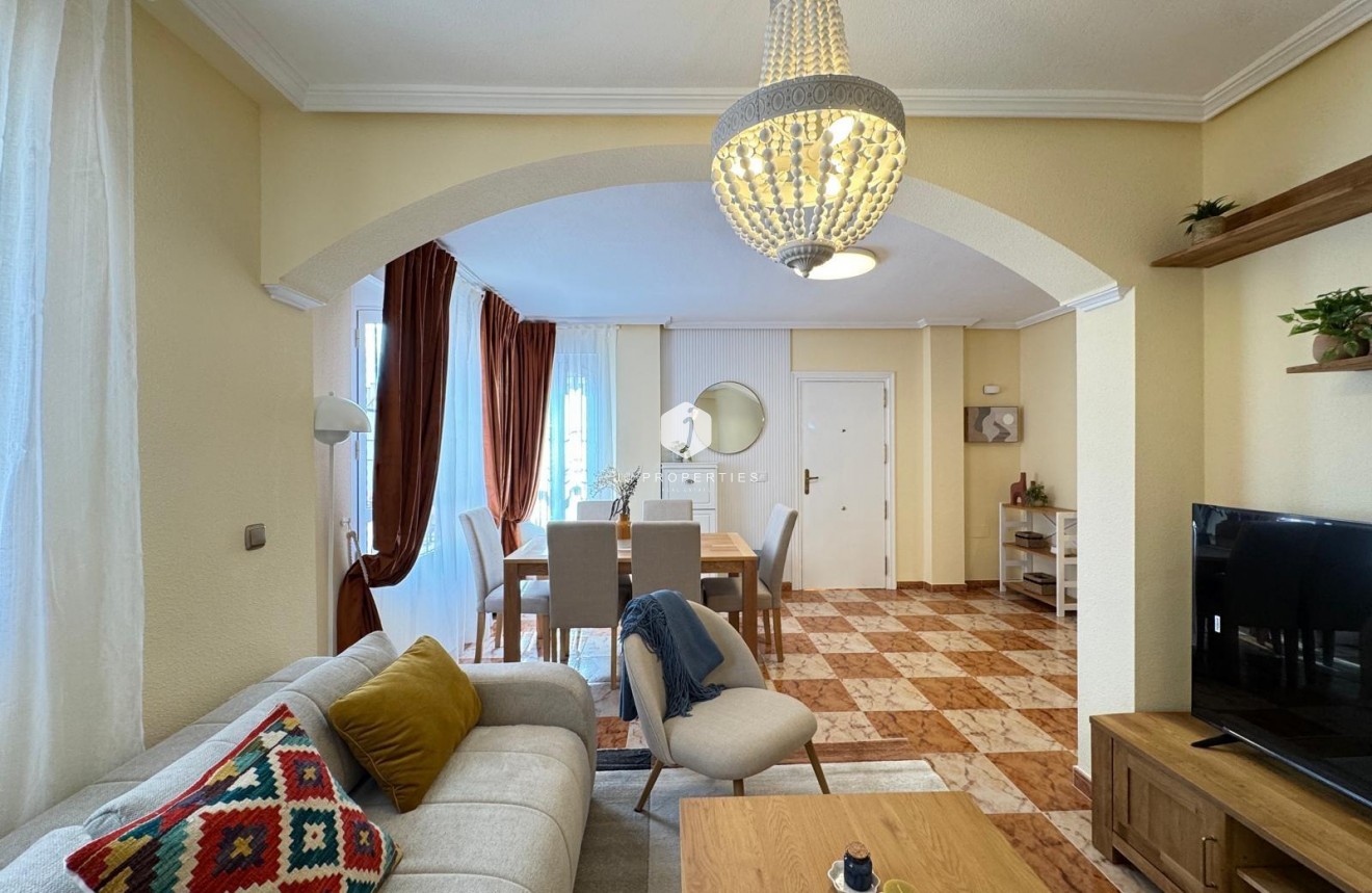 Resale - Chalet -
Orihuela Costa - Lomas De Cabo Roig-los Dolses