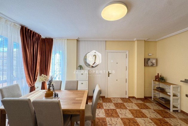 Resale - Chalet -
Orihuela Costa - Lomas De Cabo Roig-los Dolses