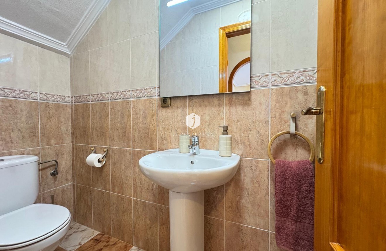Resale - Chalet -
Orihuela Costa - Lomas De Cabo Roig-los Dolses