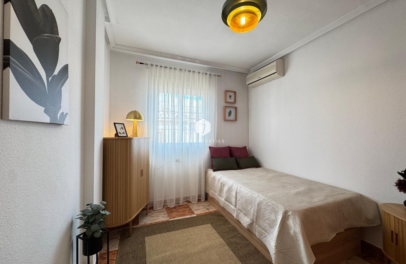 Resale - Chalet -
Orihuela Costa - Lomas De Cabo Roig-los Dolses