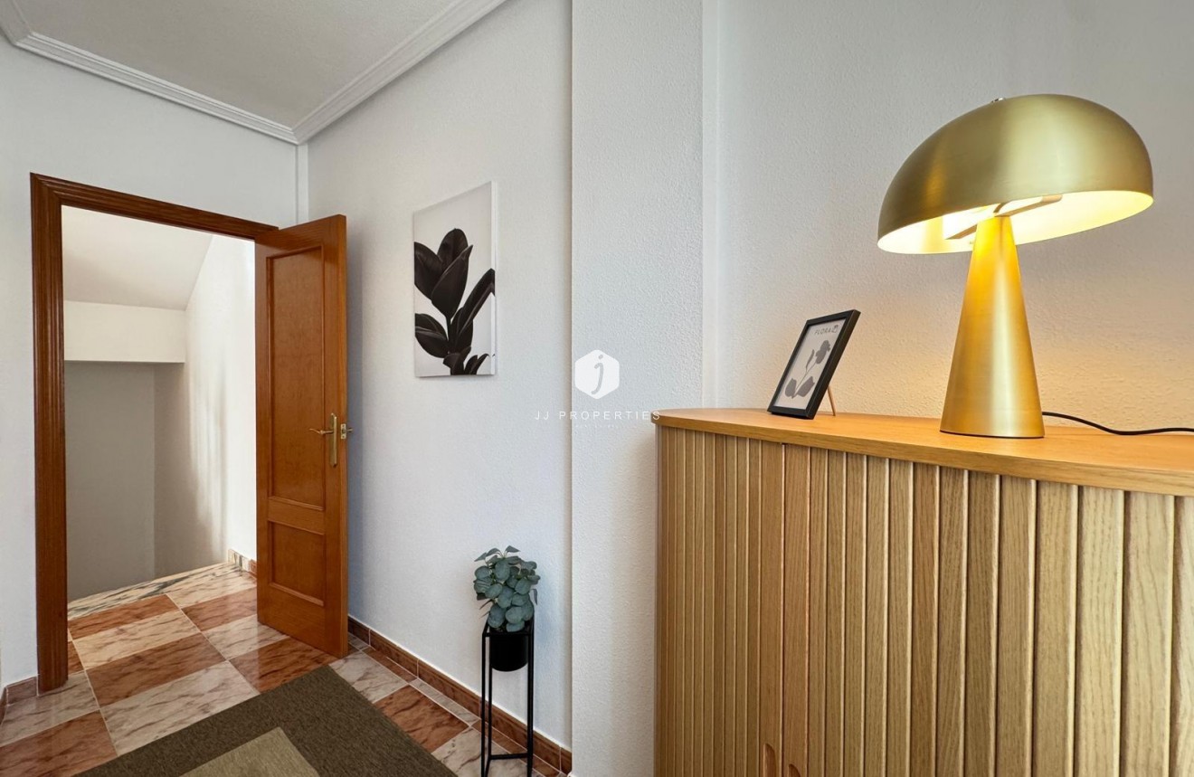 Resale - Chalet -
Orihuela Costa - Lomas De Cabo Roig-los Dolses