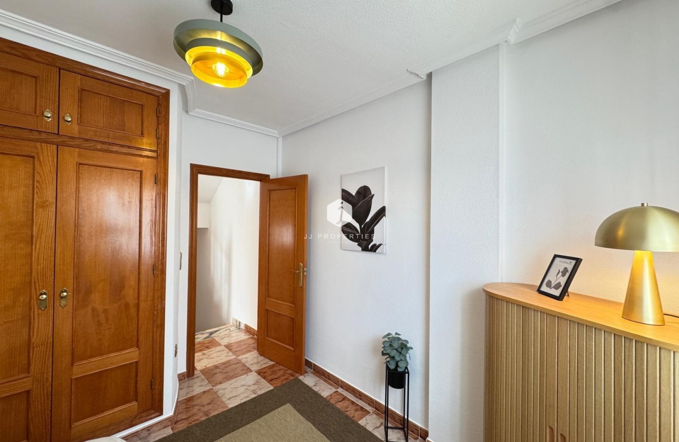 Resale - Chalet -
Orihuela Costa - Lomas De Cabo Roig-los Dolses