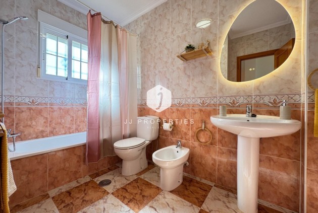Resale - Chalet -
Orihuela Costa - Lomas De Cabo Roig-los Dolses