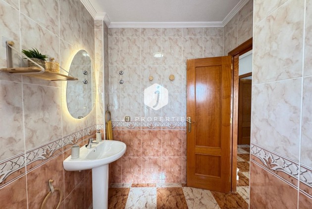 Resale - Chalet -
Orihuela Costa - Lomas De Cabo Roig-los Dolses