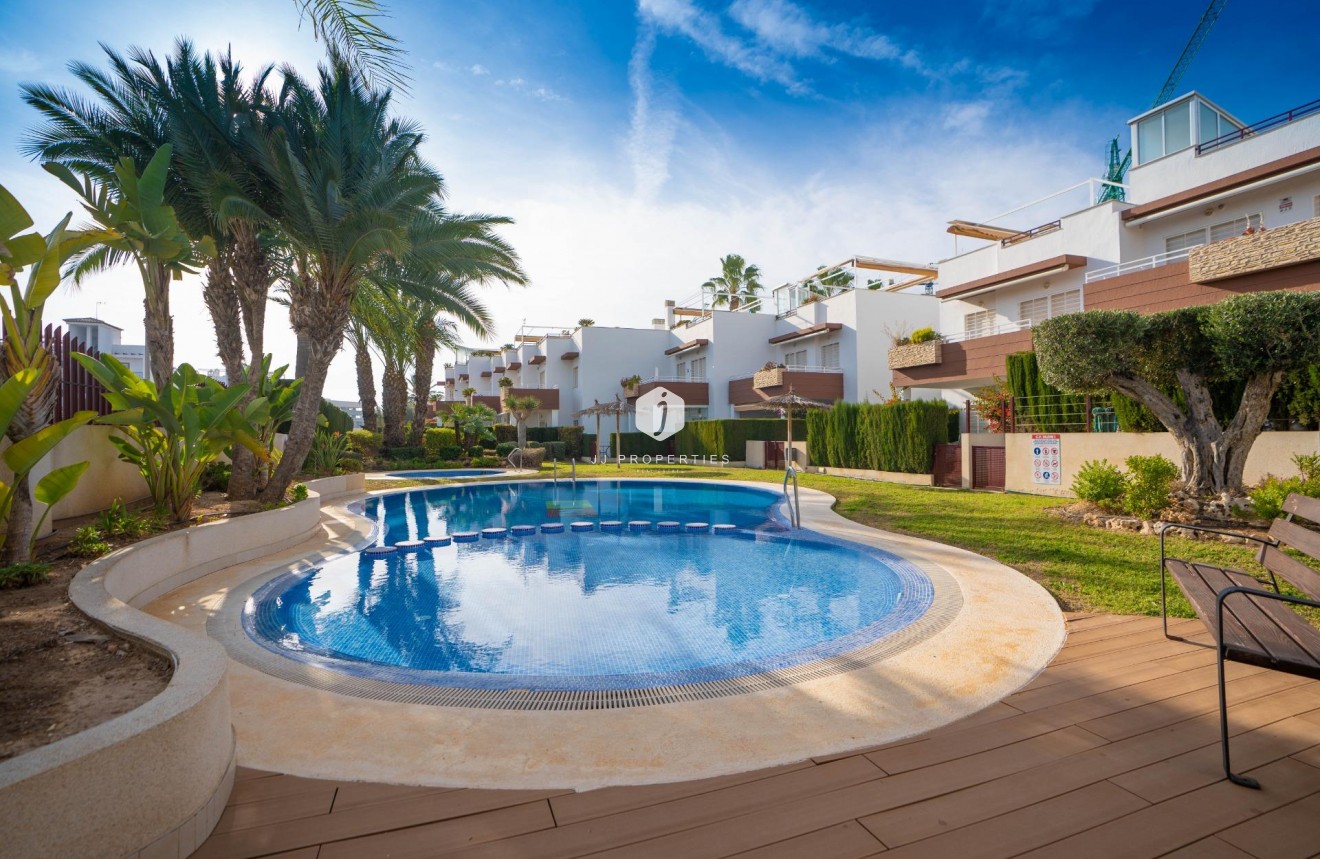 Resale - Apartment / flat -
Orihuela Costa - Rocio Del Mar