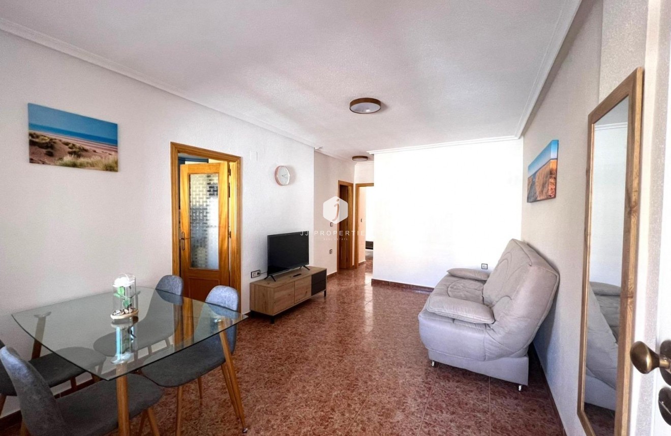 Resale - Bungalow -
Torrevieja - Los Balcones - Los Altos del Edén