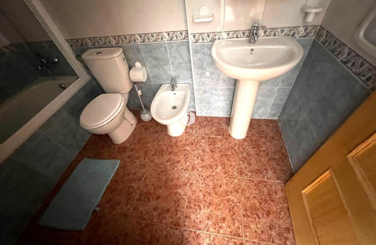 Resale - Bungalow -
Torrevieja - Los Balcones - Los Altos del Edén