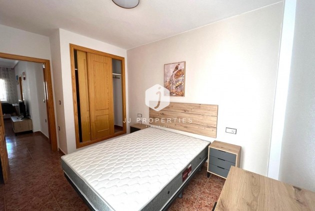 Resale - Bungalow -
Torrevieja - Los Balcones - Los Altos del Edén