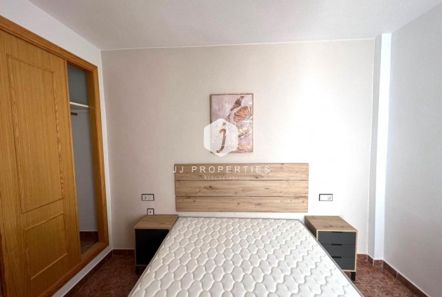 Resale - Bungalow -
Torrevieja - Los Balcones - Los Altos del Edén