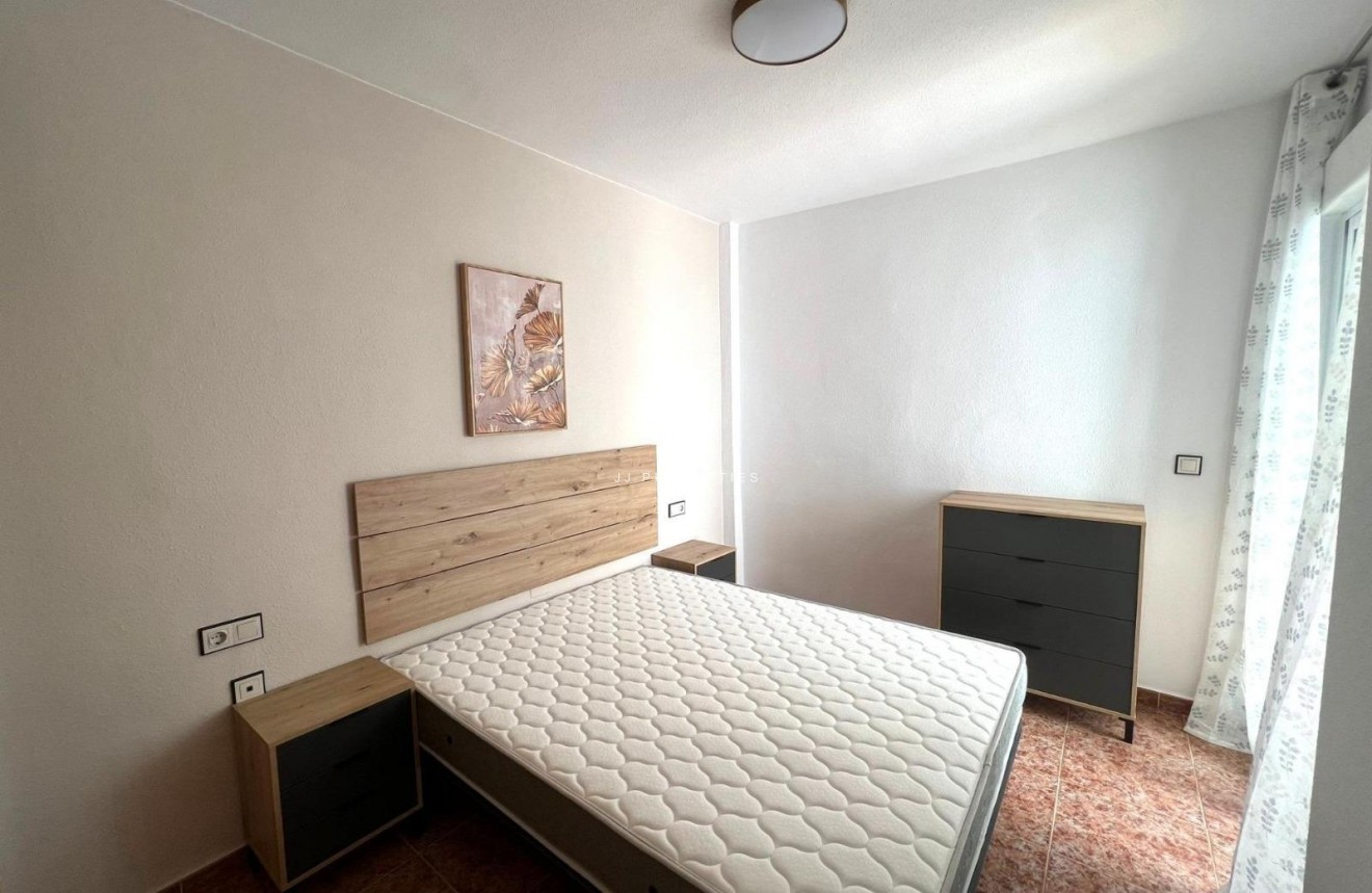 Resale - Bungalow -
Torrevieja - Los Balcones - Los Altos del Edén
