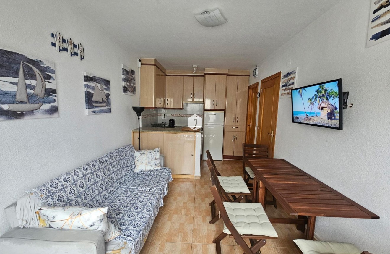 Resale - Bungalow -
Torrevieja - Lago Jardin